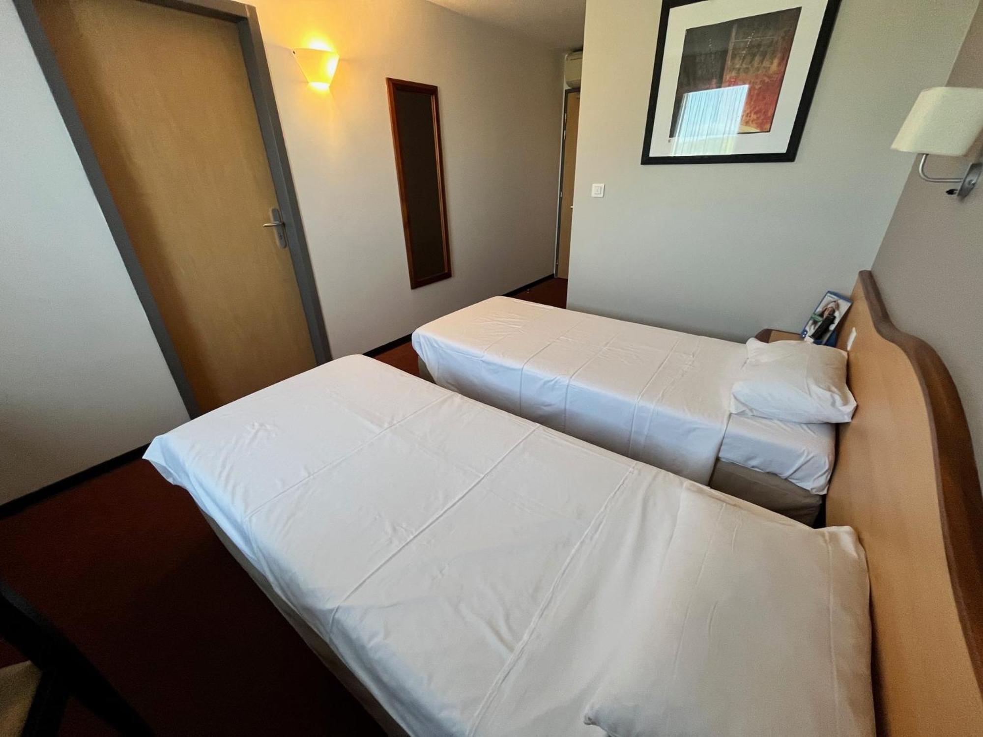 Brit Hotel Confort Montauban Luaran gambar